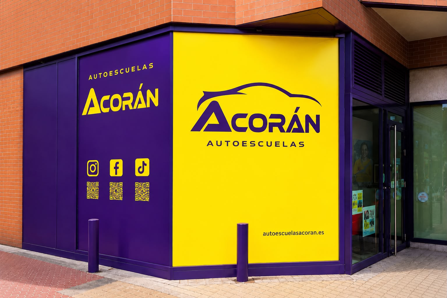 Fachada de Autoescuela Acorán